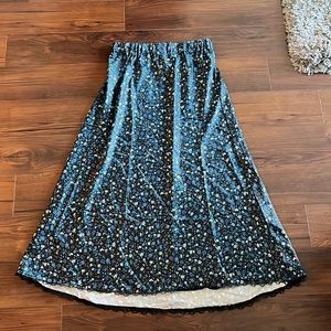 Maxi floral skirt